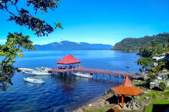 10 Danau Ranau, Pesona Alam yang Indah di Lampung