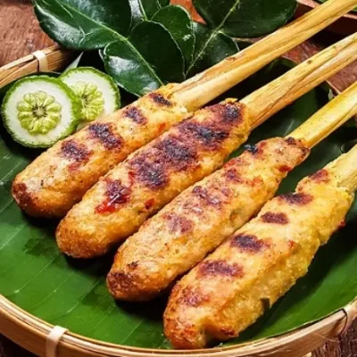 10 Kuliner Wajib Coba di Bali, Kenikmatan Rasa Autentik Pulau Dewata